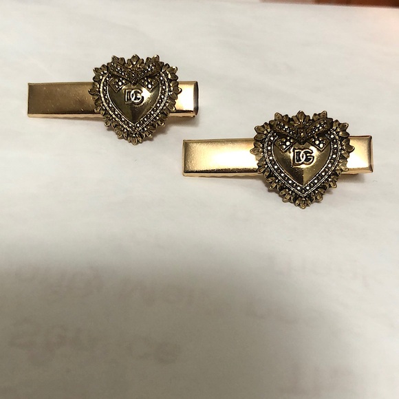 Two Dolce&Gabbana hairpins Devotion line with applied heart - Picture 1 of 6